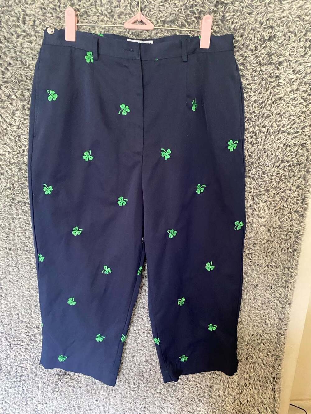 Coral Bay Golf Navy Blue Shamrock & Golf Ball Embroidered Capri Pants Size 10